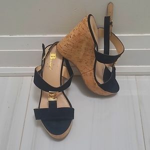 Browns Wedges size 8